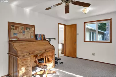 2356 N 22nd Ct, Florence, OR 97439 - Photo 27