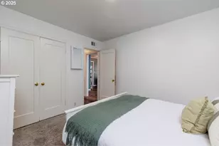 11805 SW Lincoln Ave, Portland, OR 97223 - Photo 9