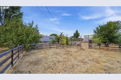 408 6th Ave, Dallesport, WA 98617 - Photo 19