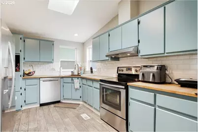 17771 NW Orchard View Rd, McMinnville, OR 97128 - Photo 15