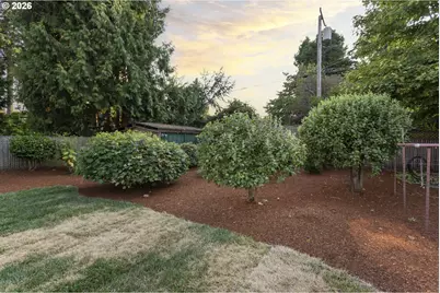 8617 SE 36th Ave, Milwaukie, OR 97222 - Photo 43