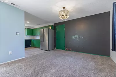 990 NW Angeline Ave, Gresham, OR 97030 - Photo 11