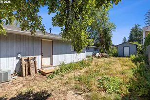990 NW Angeline Ave, Gresham, OR 97030 - Photo 33