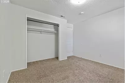 990 NW Angeline Ave, Gresham, OR 97030 - Photo 23