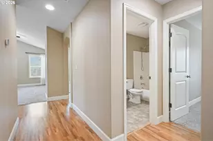 1075 Sage St, Silverton, OR 97381 - Photo 13