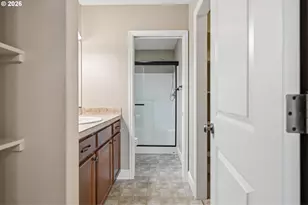 1075 Sage St, Silverton, OR 97381 - Photo 21
