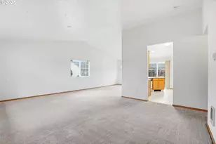 511 SE Clark Ave, Battle Ground, WA 98604 - Photo 5