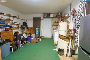 770 S Wasson St, Coos Bay, OR 97420 - Photo 19