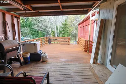 770 S Wasson St, Coos Bay, OR 97420 - Photo 25