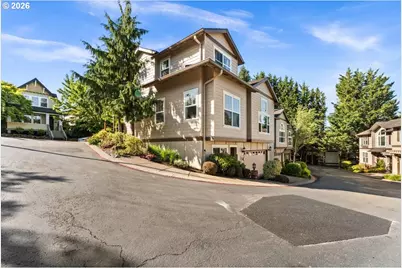2352 NW Brewer Ln, Portland, OR 97229 - Photo 5