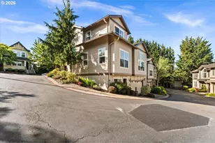 2352 NW Brewer Ln, Portland, OR 97229 - Photo 5
