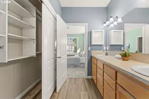 2352 NW Brewer Ln, Portland, OR 97229 - Photo 29