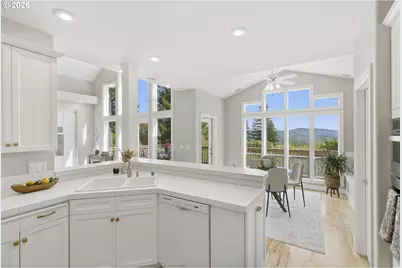 31013 NE 69th St, Camas, WA 98607 - Photo 17