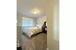 853 Farmington Dr, Junction City, OR 97448 - Photo 25