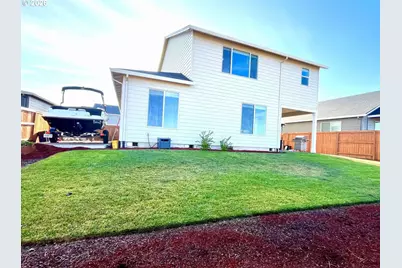853 Farmington Dr, Junction City, OR 97448 - Photo 5