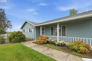 28095 Clear Lake Rd, Eugene, OR 97402 - Photo 3