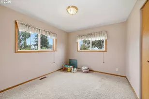 28095 Clear Lake Rd, Eugene, OR 97402 - Photo 19