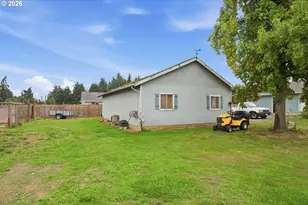 28095 Clear Lake Rd, Eugene, OR 97402 - Photo 33