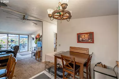 6000 River Rd S, Salem, OR 97302 - Photo 11