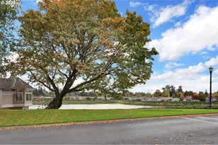 1789 Lake Shore Dr, Eugene, OR 97408 - Photo 45