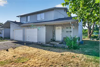 30 T St, Springfield, OR 97477 - Photo 3