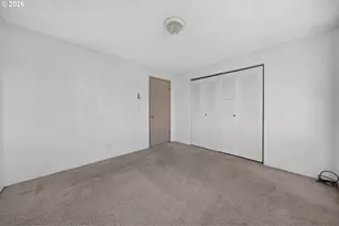 30 T St, Springfield, OR 97477 - Photo 17