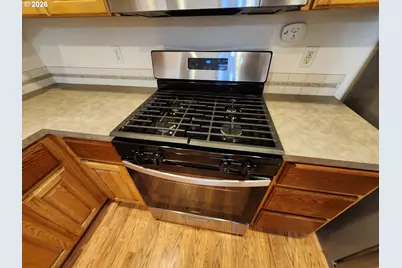 8330 NE 16th St, Vancouver, WA 98664 - Photo 13