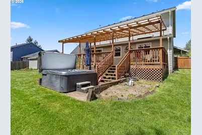 724 E 7th St, La Center, WA 98629 - Photo 41
