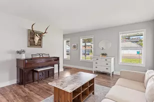 724 E 7th St, La Center, WA 98629 - Photo 19