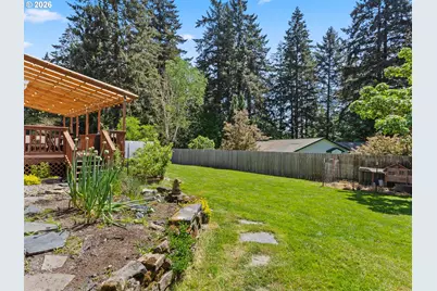 724 E 7th St, La Center, WA 98629 - Photo 47