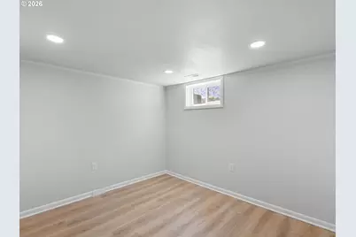 1842 SE 92nd Ave, Portland, OR 97216 - Photo 29