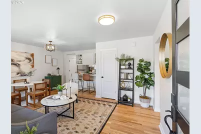 1842 SE 92nd Ave, Portland, OR 97216 - Photo 3