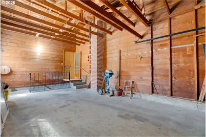 9734 SE Harrison St, Portland, OR 97216 - Photo 33