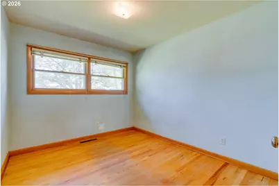 9734 SE Harrison St, Portland, OR 97216 - Photo 17