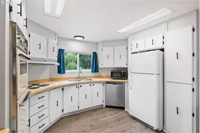 12 Rosenbach Ln, Carson, WA 98610 - Photo 3
