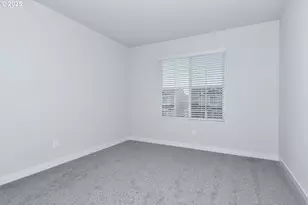 1375 Owl Ave, Woodburn, OR 97071 - Photo 19