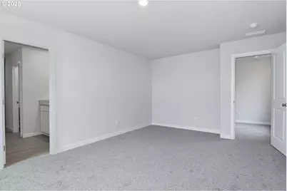 1375 Owl Ave, Woodburn, OR 97071 - Photo 13