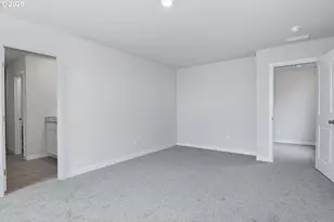 1375 Owl Ave, Woodburn, OR 97071 - Photo 13