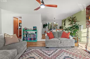 1660 SE Lewellyn Ave, Troutdale, OR 97060 - Photo 7