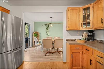 1660 SE Lewellyn Ave, Troutdale, OR 97060 - Photo 17