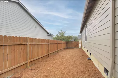 310 NE 17th St, Battle Ground, WA 98604 - Photo 27
