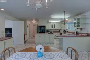 87630 Woodmere E, Florence, OR 97439 - Photo 7