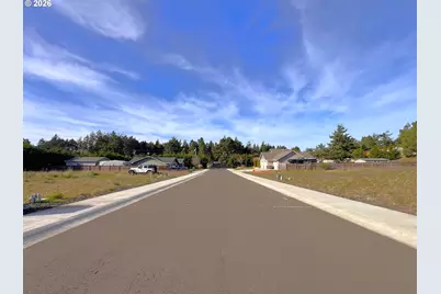 1010 Park, Coos Bay, OR 97420 - Photo 3