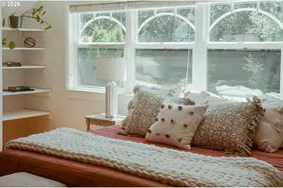 9050 SW Capitol Hwy, Portland, OR 97219 - Photo 23