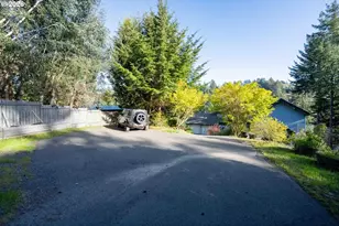 70948 Devore Arm Rd, Lakeside, OR 97449 - Photo 47
