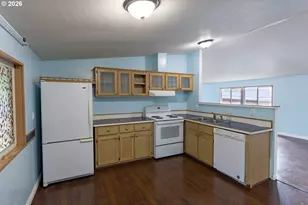 755 NE Circle Blvd, Corvallis, OR 97330 - Photo 13