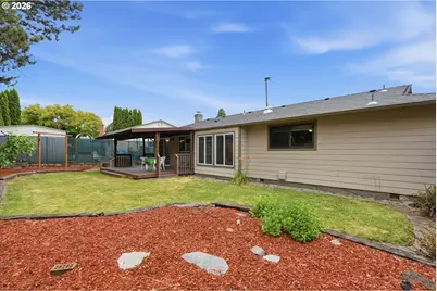 799 SW Orchard Pl, Gresham, OR 97080 - Photo 35