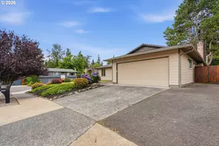 799 SW Orchard Pl, Gresham, OR 97080 - Photo 3