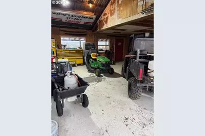 950 SE Dover Ln, Madras, OR 97741 - Photo 11