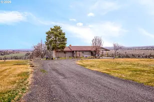 950 SE Dover Ln, Madras, OR 97741 - Photo 43